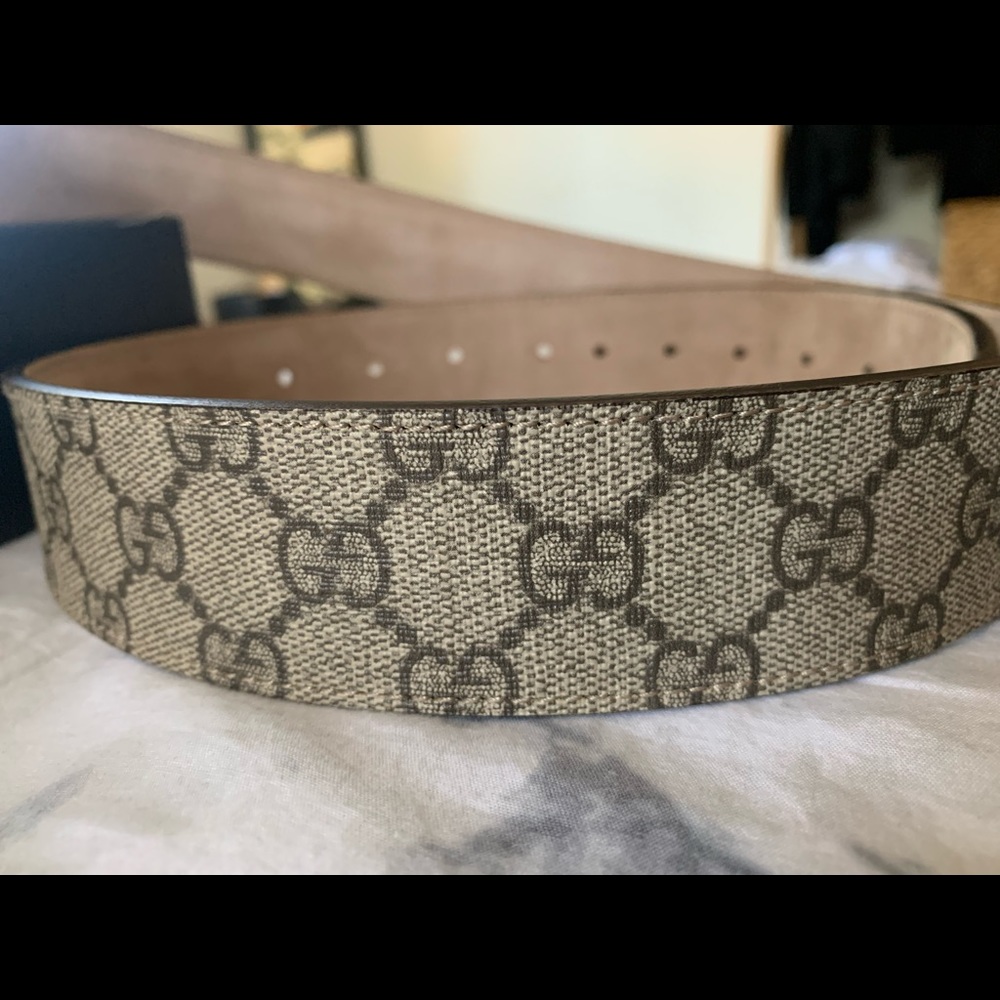 GUCCI SUPREME BELT - Authentic- worn 4times